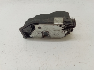 Front door lock - 7167074