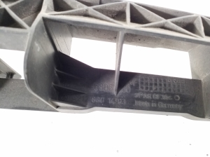 Mercedes Benz E-Class W212 (2009–2015) Front grille bracket A2128801403 - 2