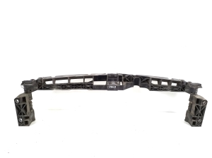 Mercedes Benz E-Class W212 (2009–2015) Front grille bracket A2128801403 - 4