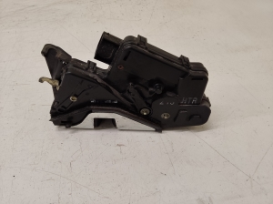 BMW 3 SERIES E46 (1998–2007) Rear side door lock 246HTR - 2