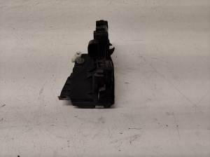 BMW 3 SERIES E46 (1998–2007) Rear side door lock 246HTR - 3