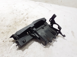 BMW 5 SERIES G30 (2016–2026) Engine control unit bracket 7935550 - 2
