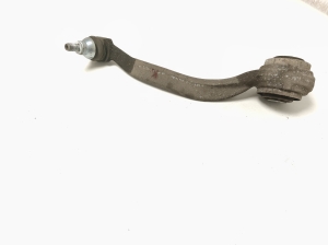 Mercedes Benz C-Class 205 (2014–2021) Eesmine õõtshoob A2053301305 - 2