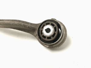 Mercedes Benz C-Class 205 (2014–2021) Eesmine õõtshoob A2053301405 - 2