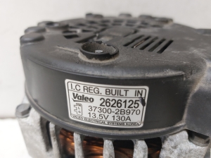 Kia Sportage (2016–2021) Alternator 373002B970 - 3