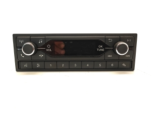   Audio, video, navigatsioon  - KK3T18D815DJ 