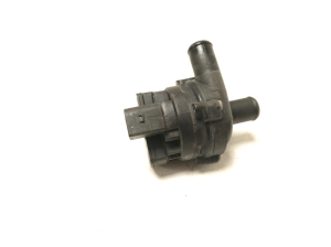 Mercedes Benz C-Class 205 (2014–2021) Tsirkulatsioonipump A2118350364 - 3