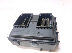 Interior fuse box - PA66PPE