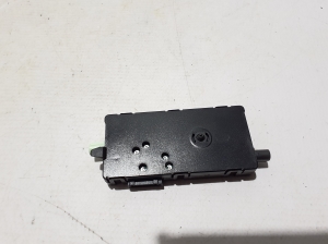 BMW 5 SERIES G30 (2016–2026) Antenas pastiprinātājs 8735981 - 2