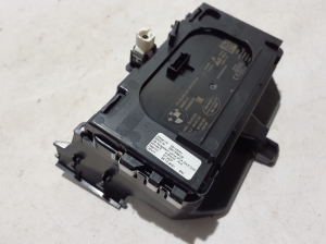 BMW 5 SERIES G30 (2016–2026) Telefonilaadija 9824663 - 2