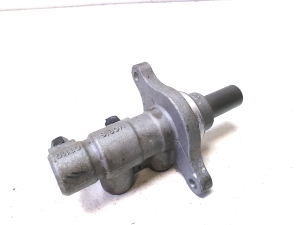 Kia Sportage (2016–2021) Brake master cylinder DT119 - 3