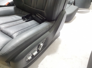 BMW 5 SERIES G30 (2016–2026) Salons un tā detaļas - 2