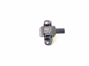 Airbag sensor - A1668210351