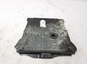 Dacia Duster (2017–2024) Front underbody protection 758901685R - 2