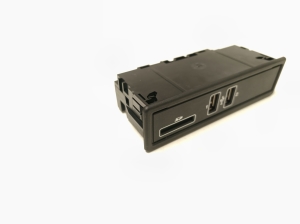 Mercedes Benz C-Class 205 (2014–2021) USB-pesa A2138200401 - 5