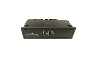 USB ligzda - A2138200401
