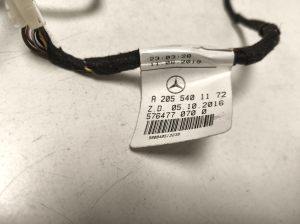 Mercedes Benz C-Class 205 (2014–2021) Muu juhe A2055401172 - 2