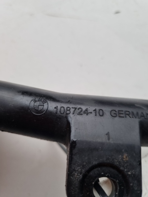 BMW 5 SERIES F11 (2010–2017) Jahutusradiaatori voolik 9193863 - 3
