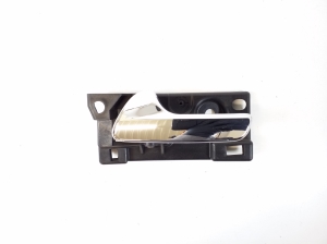   Rear side door interior handle  - 68079303AA 
