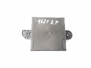 Jeep Grand Cherokee WK2 (2010–2026) Front door control unit 04602910AK - 2
