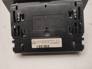 Mercedes Benz SL-Class 230 (2001–2012) Parking system display A2305420223 - 3