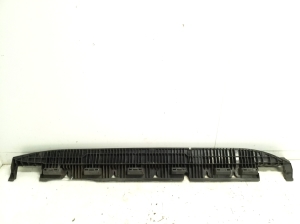 Mercedes Benz GLS 166 (2015–2019) Exterior sill trim bracket A1666900010 - 3