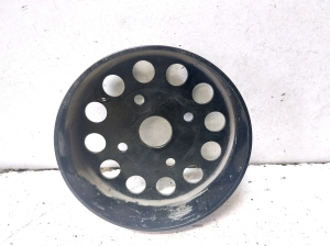 Kia Sportage (2016–2021) Water pump pulley - 2