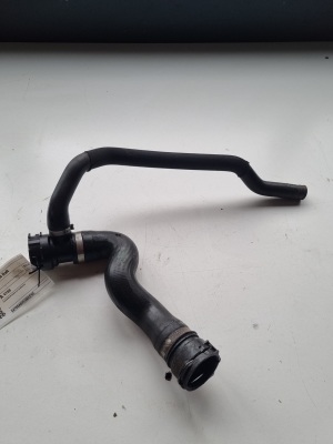   Radiator hose  - 7578399 