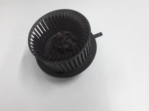 Skoda Octavia II (2004–2013) Dzesēšanas ventilatora motors F998886K - 2