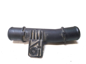 Kia Sportage (2016–2021) Pipe - 2
