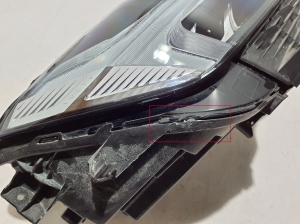VOLVO XC60 (2017–2026) Headlight 32404706 - 2