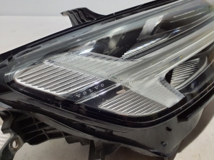 VOLVO S60 III (2018–2026) Esituli 32314167 - 4