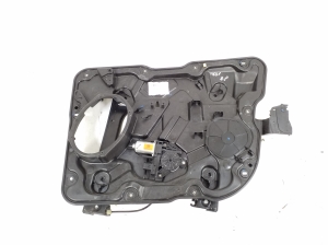 Esiukse aknatõstuk ja selle osad - 04589598AL