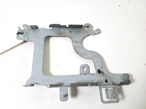 Mercedes Benz GLE-Class 166 (2015–2018) Sonstiger Halter A1665456240 - 2