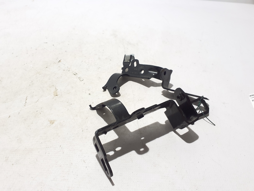 BMW 5 SERIES G30 (2016–2026) Muu kinnitus 8482530 BMW 5 SERIES G30 (2016–2026) Muu kinnitus 8482530