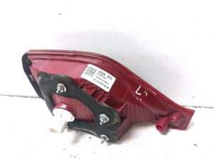 Kia Sportage (2016–2021) Tagatuli tagaluugil 92405F1500 - 3