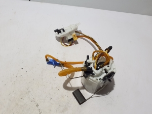 BMW 5 SERIES G30 (2016–2026) Kütusepump paagis 9429648 - 5