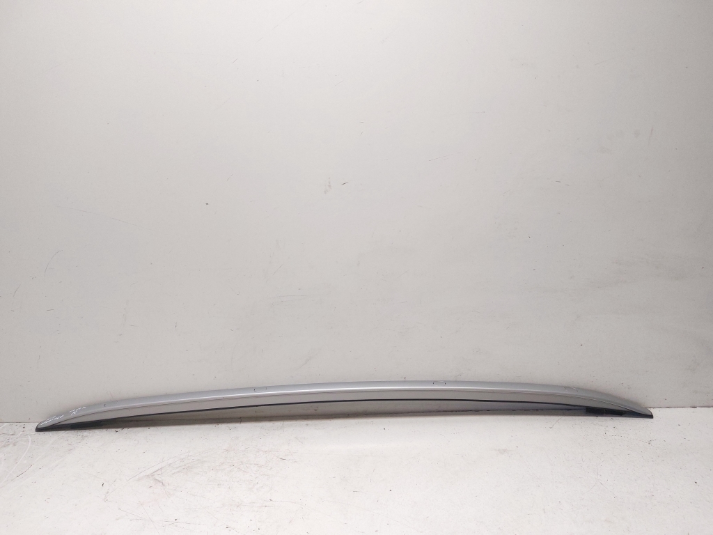 Kia Sportage (2016–2021) Katusereelingud 87277D9000 Kia Sportage (2016–2021) Katusereelingud 87277D9000