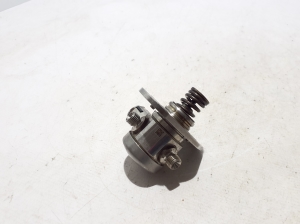 BMW 5 SERIES G30 (2016–2026) Kütusepump 8648176 - 3
