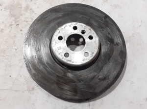   Bremsscheibe vorne  - 6875284 