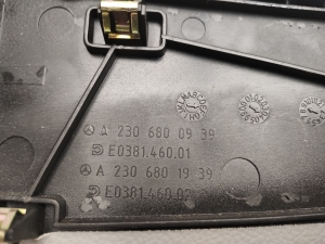 Mercedes Benz SL-Class 230 (2001–2012) Sonstiges Teil der Mittelkonsole A2306800939 - 2