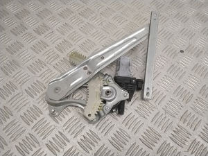 Mitsubishi Eclipse cross (2017–2026) Front door window regulator 5713A386 - 2
