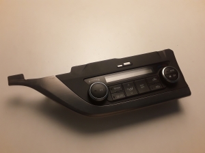 TOYOTA Auris E18 (2012–2018) Heater control panel 75F542 - 2
