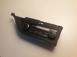 TOYOTA Auris E18 (2012–2018) Heater control panel 75F542 - 5