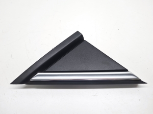   Mirror triangle trim  - 13482331 