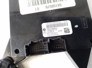 Jeep Grand Cherokee WK2 (2010–2026) Control unit 68052899AH - 3