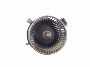   Heater blower motor  - 68083231AB 