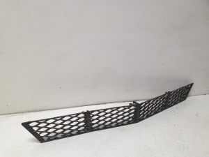 Mercedes Benz E-Class W211 (2002–2009) Priekšējā bampera apakšējā reste A2118850122 - 6