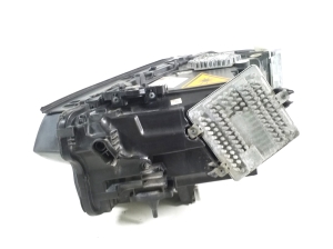 BMW IX3 G08 (2021–2026) Scheinwerfer und seine Teile A1666205901 - 2