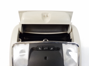 Jeep Grand Cherokee WK2 (2010–2026) Front interior lighting panel - 6